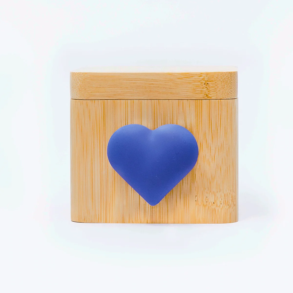 Blue Tender Spinny Magnet - Image 3